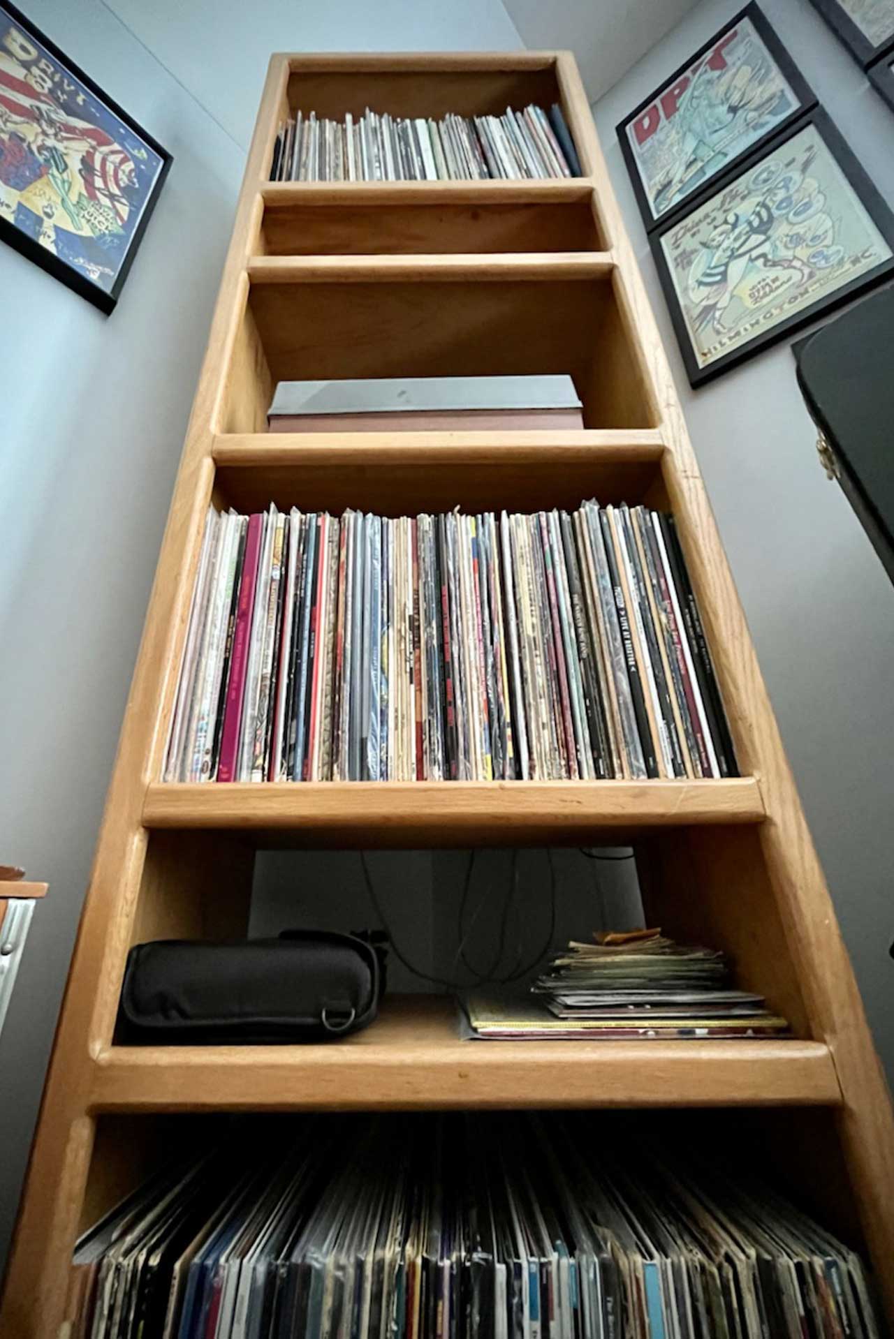 Record stand